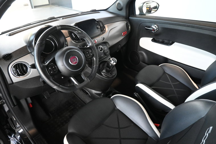 Vehicle Image 29