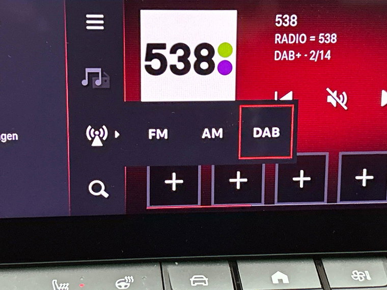Vehicle Image 14