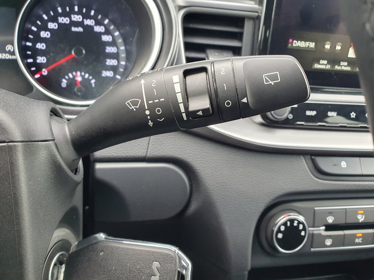 Vehicle Image 34