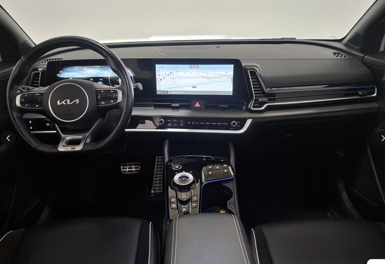 Vehicle Image 18