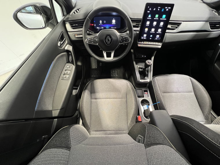 Vehicle Image 18