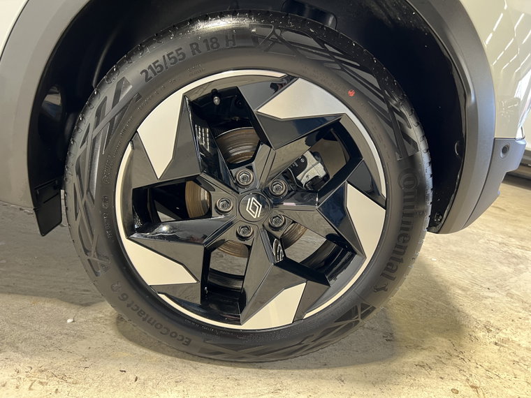Vehicle Image 39