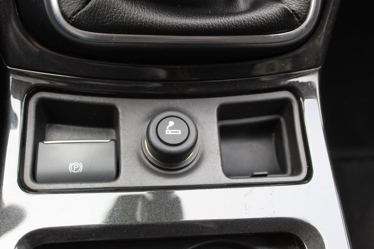 Vehicle Image 26