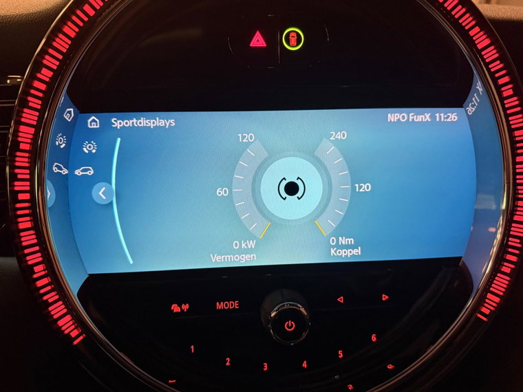 Vehicle Image 37