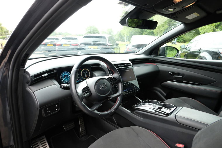 Vehicle Image 8