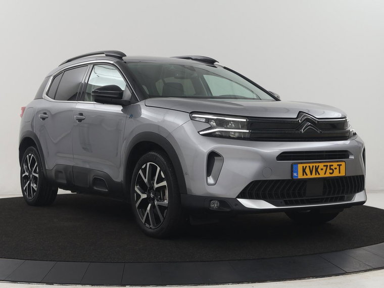 Vehicle Image 37