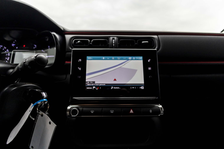 Vehicle Image 30