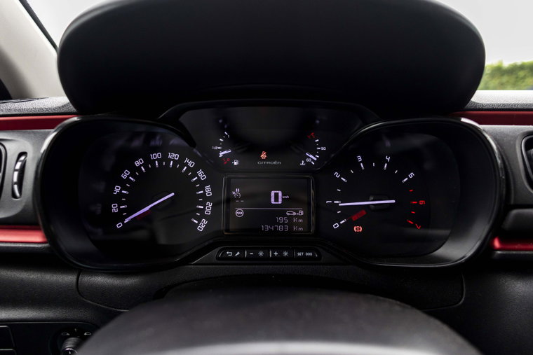 Vehicle Image 8