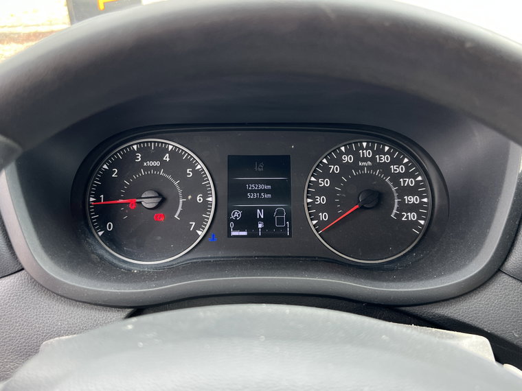 Vehicle Image 17