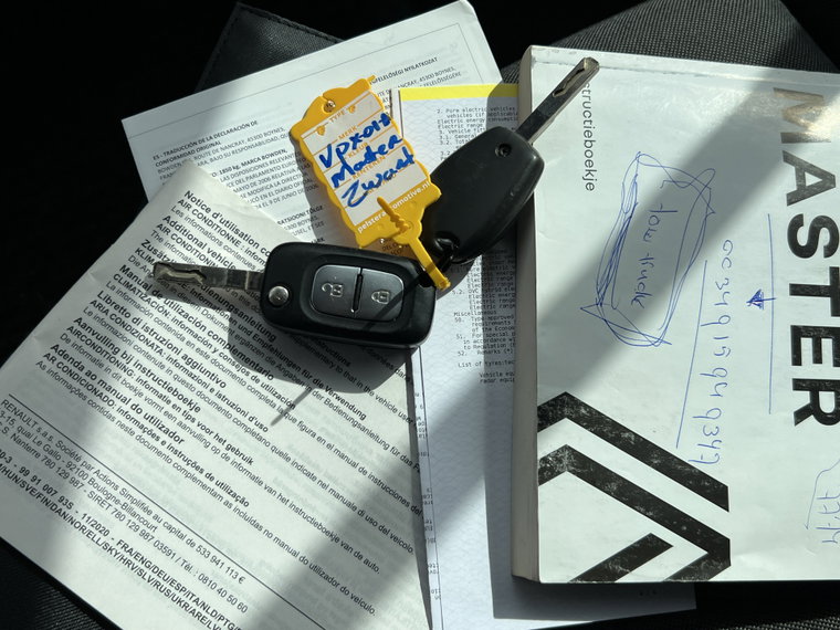 Vehicle Image 22
