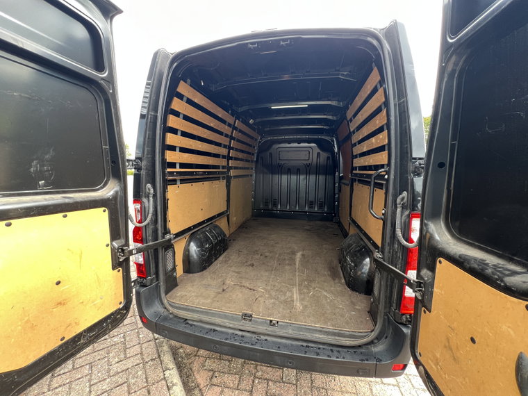 Vehicle Image 24