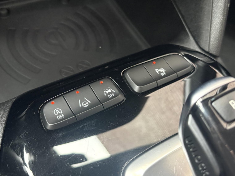 Vehicle Image 26