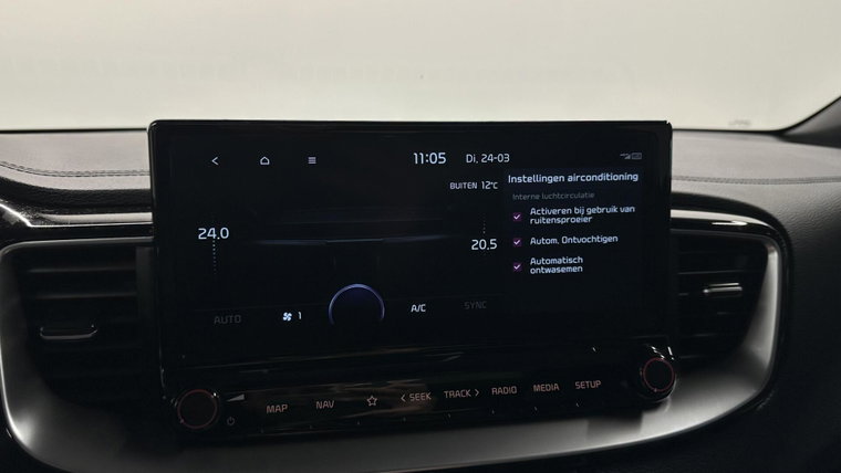 Vehicle Image 52