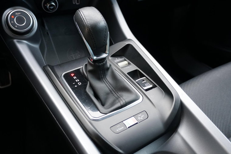 Vehicle Image 36