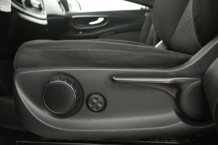 Vehicle Image 24