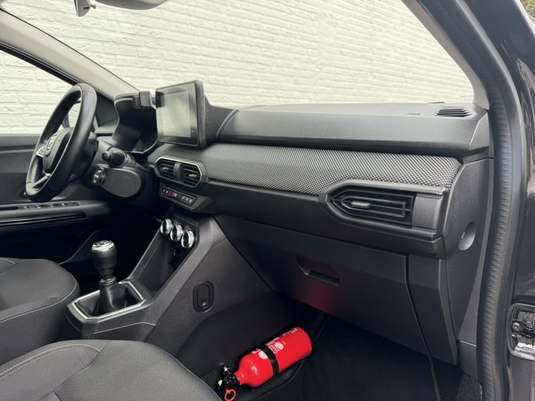 Vehicle Image 31