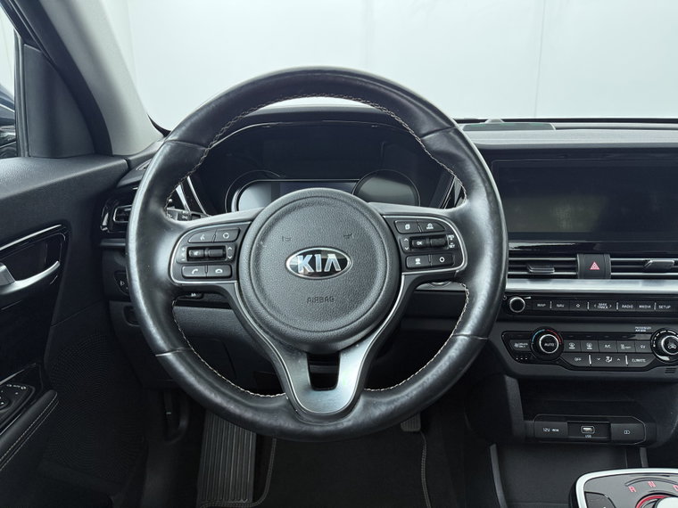 Vehicle Image 39