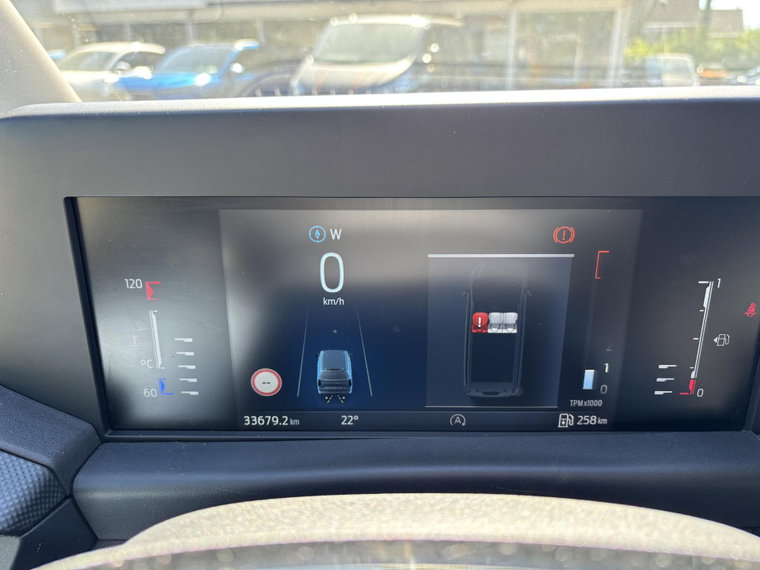 Vehicle Image 17