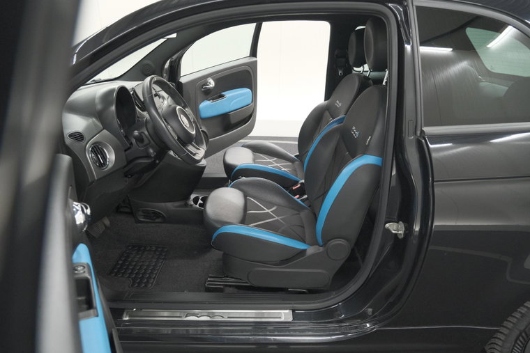 Vehicle Image 18