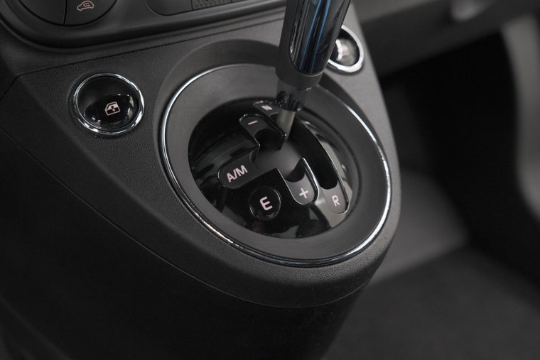 Vehicle Image 31