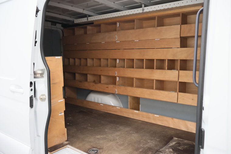 Vehicle Image 13