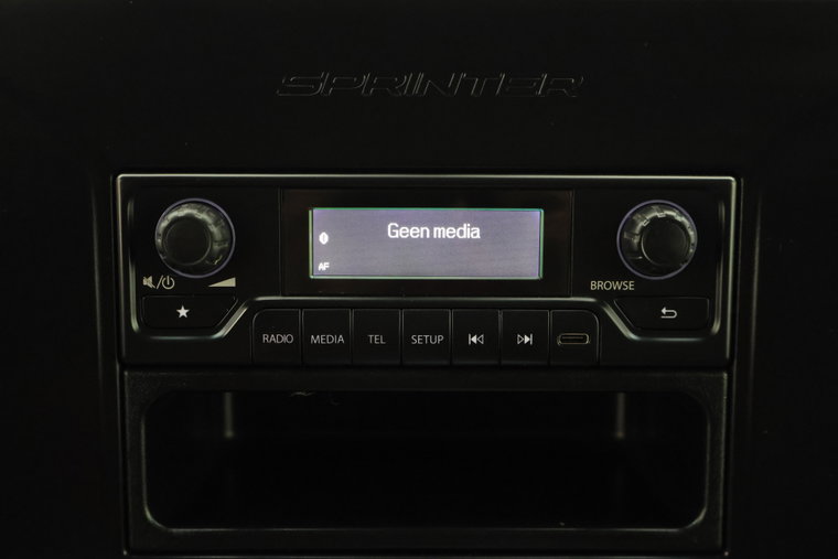 Vehicle Image 42