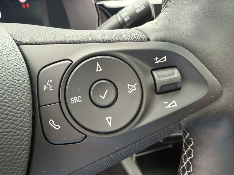 Vehicle Image 27
