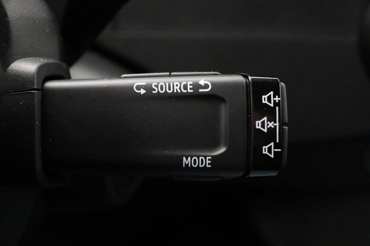 Vehicle Image 27