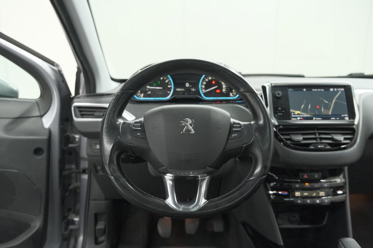Vehicle Image 27
