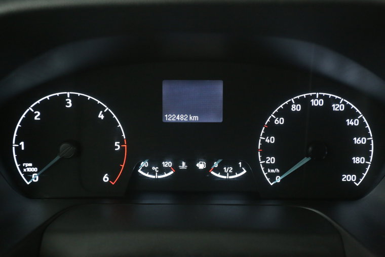 Vehicle Image 16