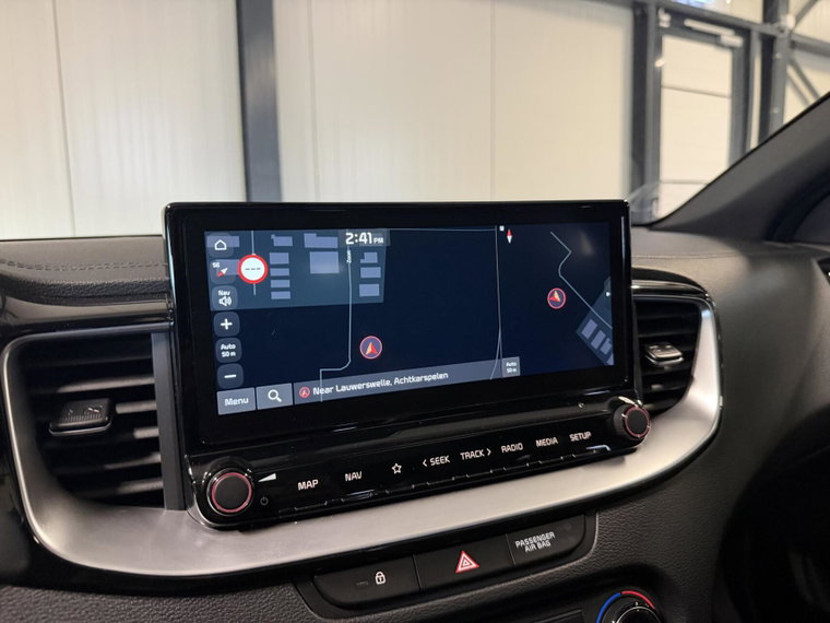 Vehicle Image 35