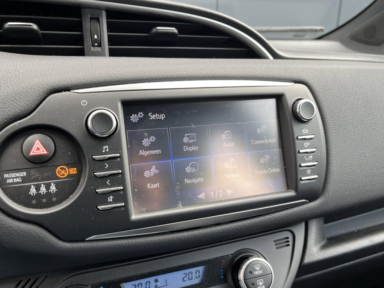 Vehicle Image 19