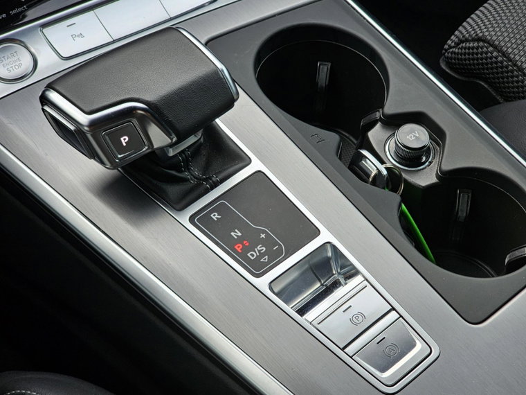 Vehicle Image 23