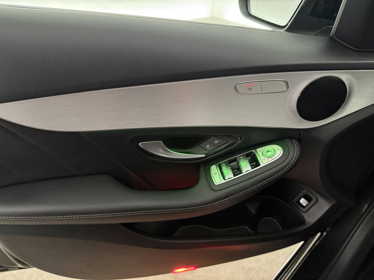 Vehicle Image 39