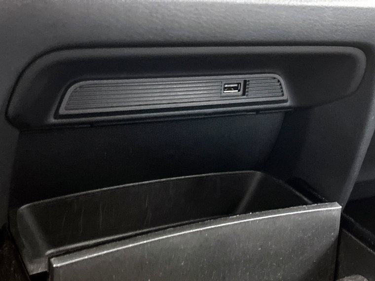 Vehicle Image 33