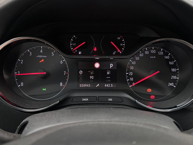 Vehicle Image 26