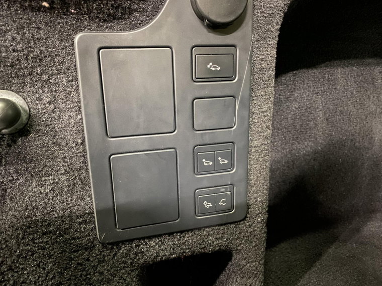 Vehicle Image 27