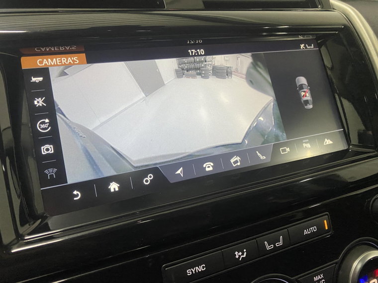 Vehicle Image 30