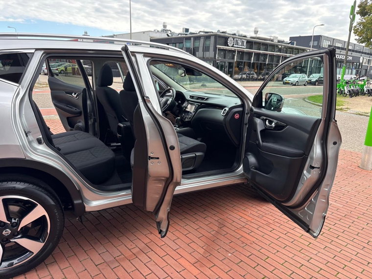 Vehicle Image 39
