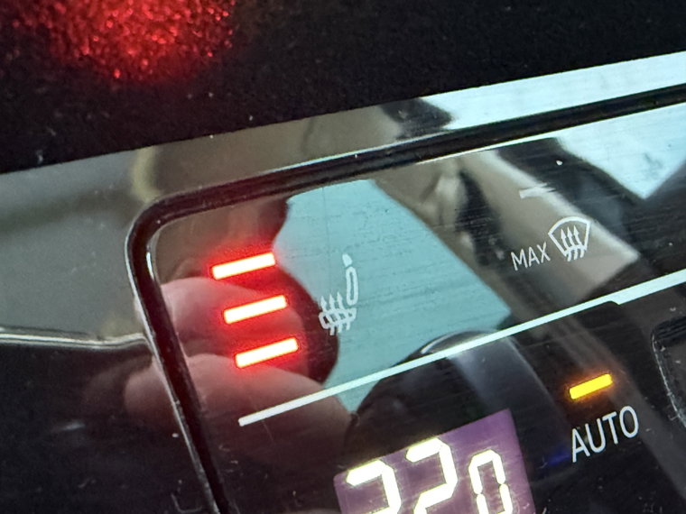 Vehicle Image 35