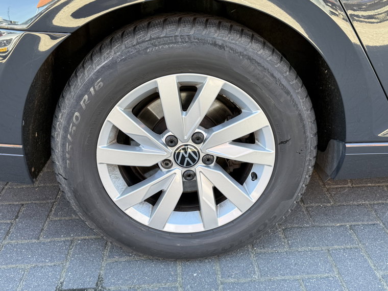 Vehicle Image 39