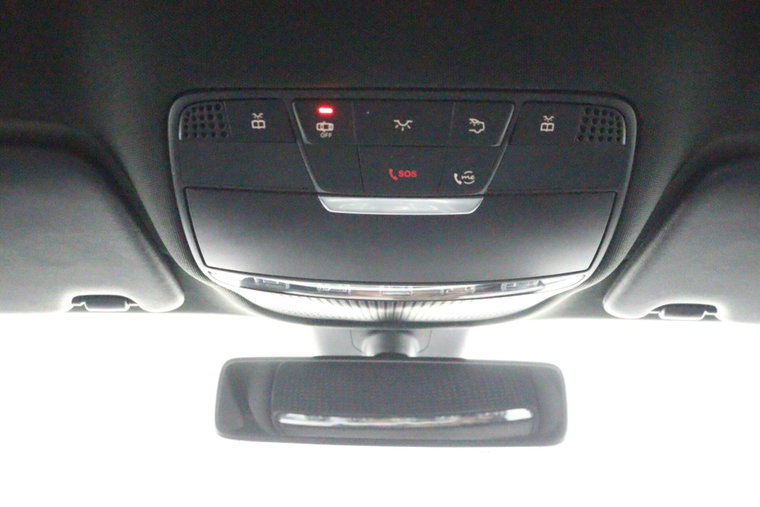 Vehicle Image 40