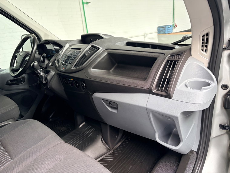 Vehicle Image 50