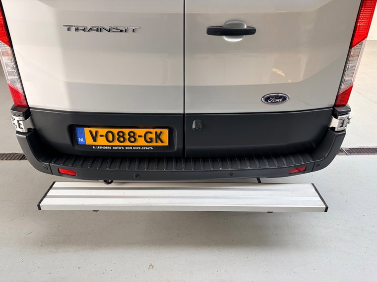 Vehicle Image 51