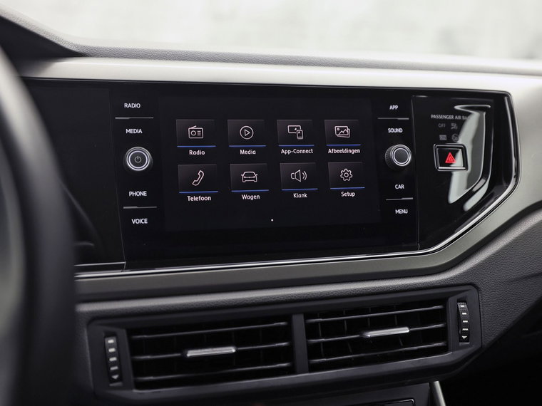 Vehicle Image 20