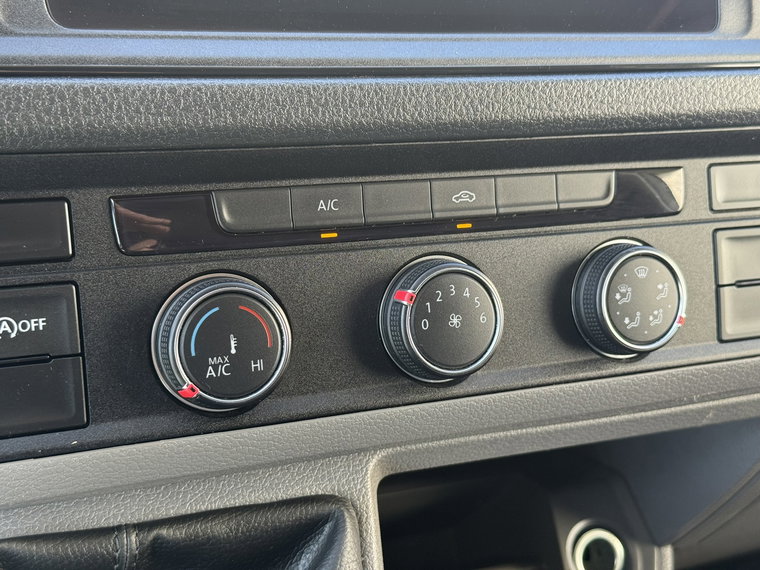 Vehicle Image 39