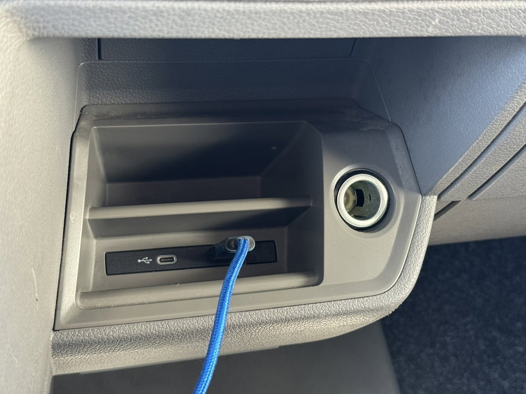 Vehicle Image 40