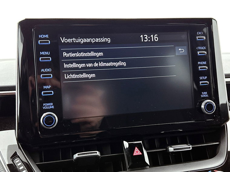 Vehicle Image 21
