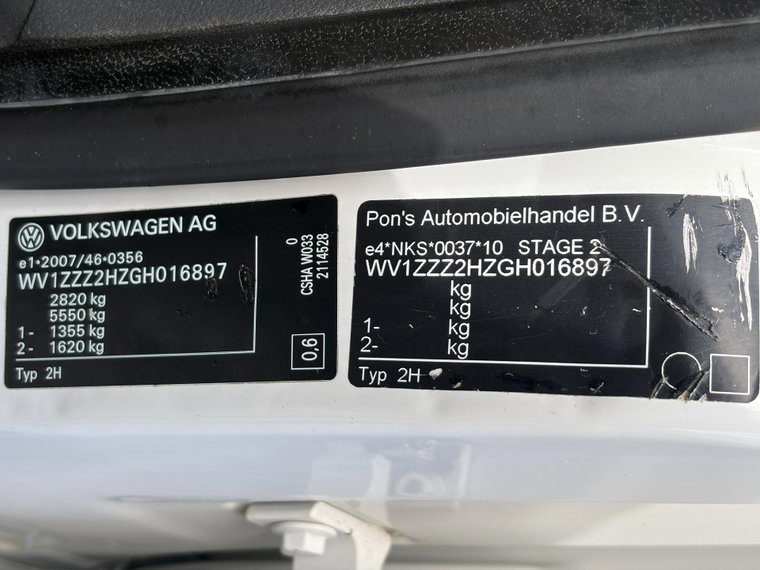 Vehicle Image 35
