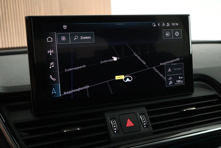 Vehicle Image 22